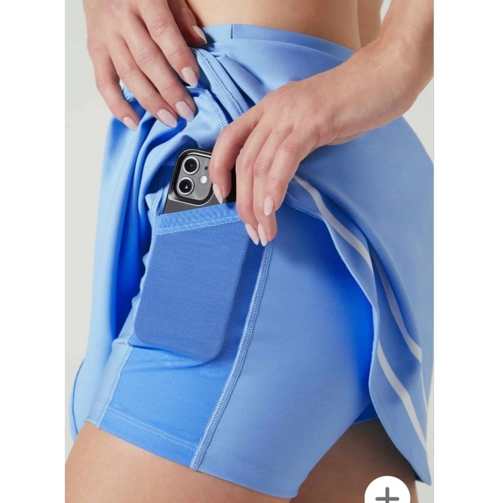 Powder blue tennis skirt biker shorts with mesh pockets BNWT S - Picture 3 of 7